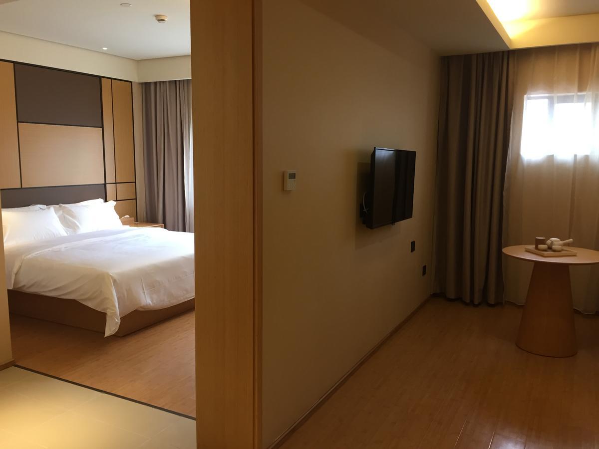 Ji Hotel Shanghai Guangda Liuzhou Road Eksteriør billede