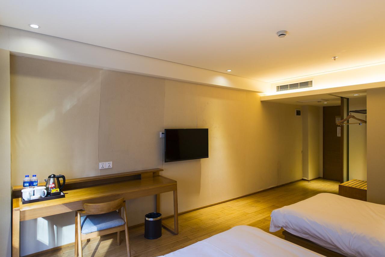 Ji Hotel Shanghai Guangda Liuzhou Road Eksteriør billede