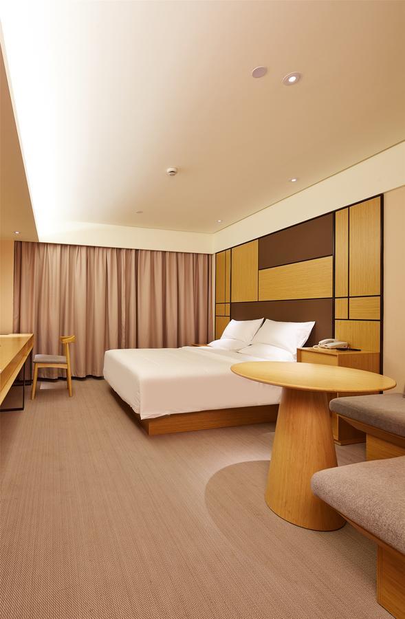 Ji Hotel Shanghai Guangda Liuzhou Road Eksteriør billede