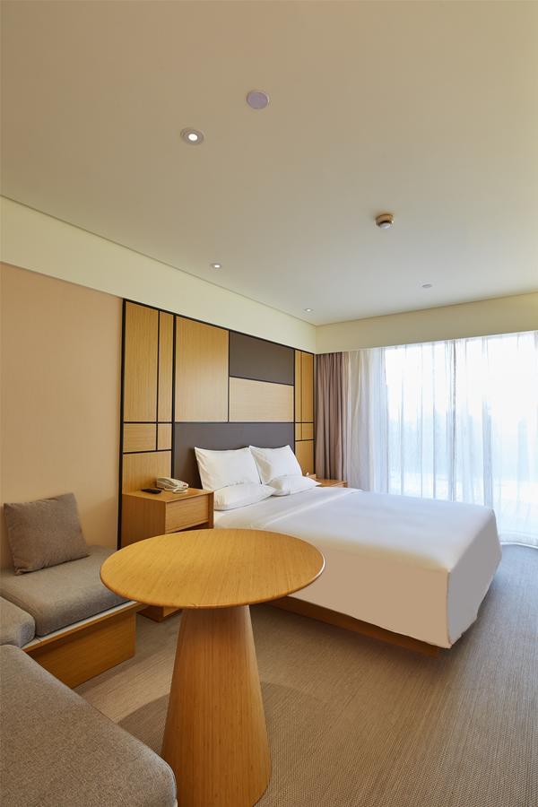 Ji Hotel Shanghai Guangda Liuzhou Road Eksteriør billede